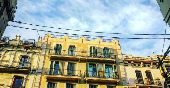 Núvols de febrer ;)) Bona tarda!! - Roser Amills, escritora mallorquina