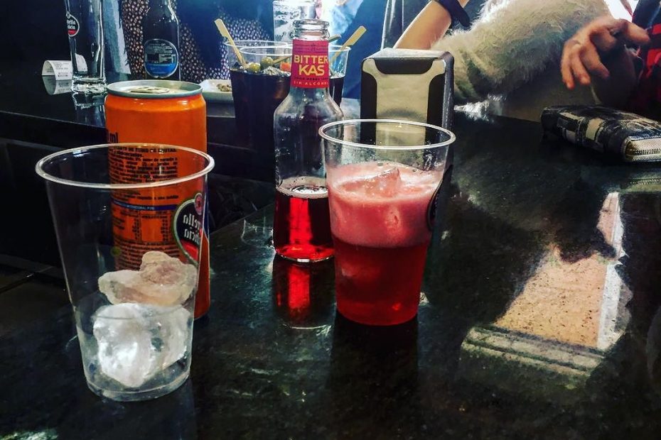 aperitivo bar pietro barri de gracia barcelona