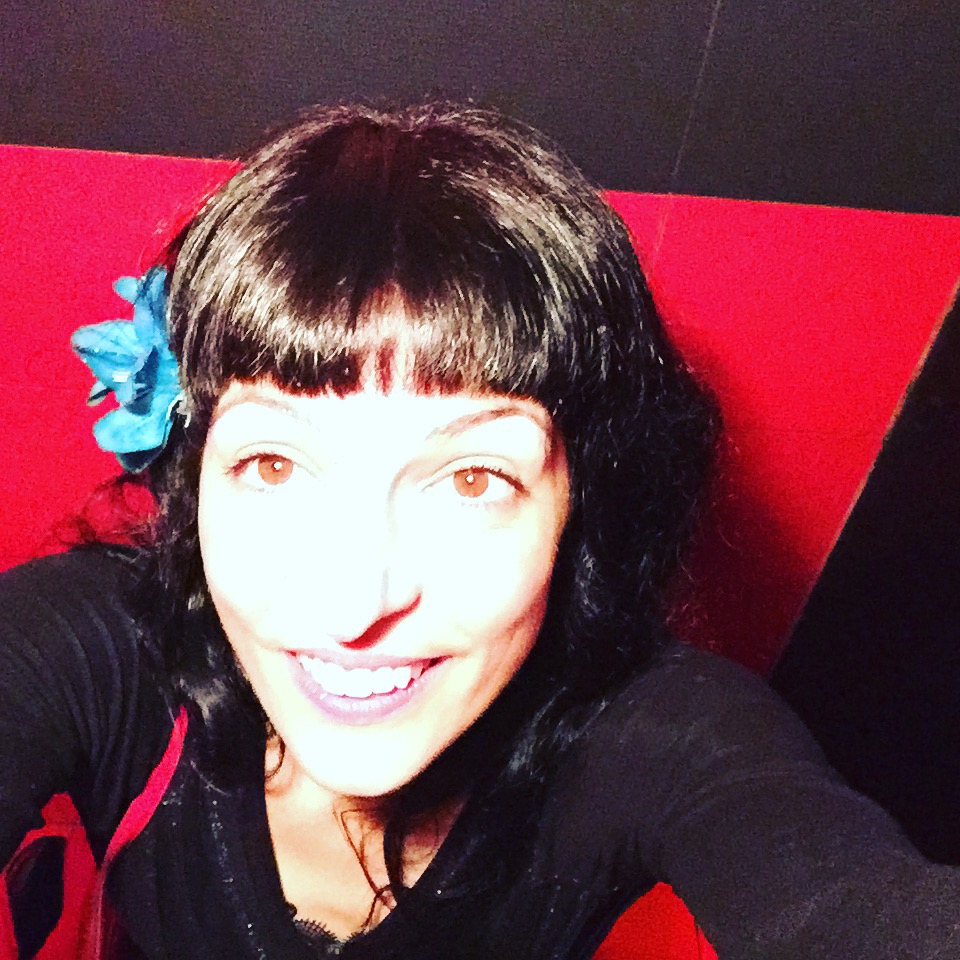 Roser Amills flor azul