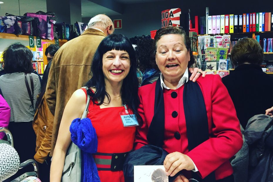 Roser Amills a la llibreria el cucut