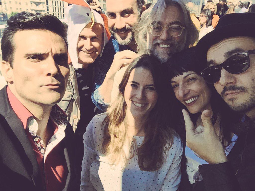 Roser Amills con Candela figueras, perez esquerdo, victor amela