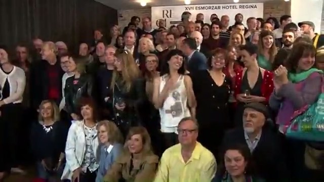 roser amills foto de grupo del desayuno de autores del Hotel Regina sant jordi