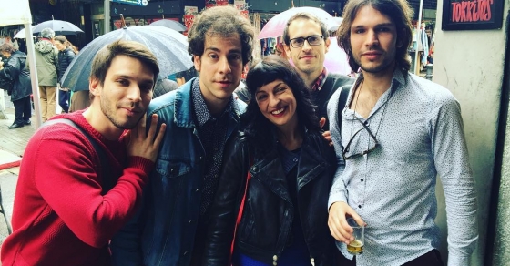 Qué hacen los Foo en mi barrio? @foobandlleida - Roser Amills, escritora mallorquina