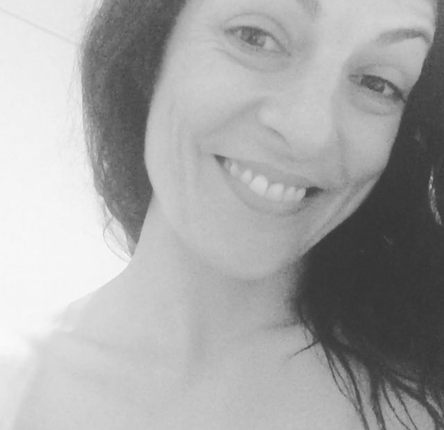 Roser Amills desea buenas noches en Snapchat, dedicado a Afromarc86 y El Coko