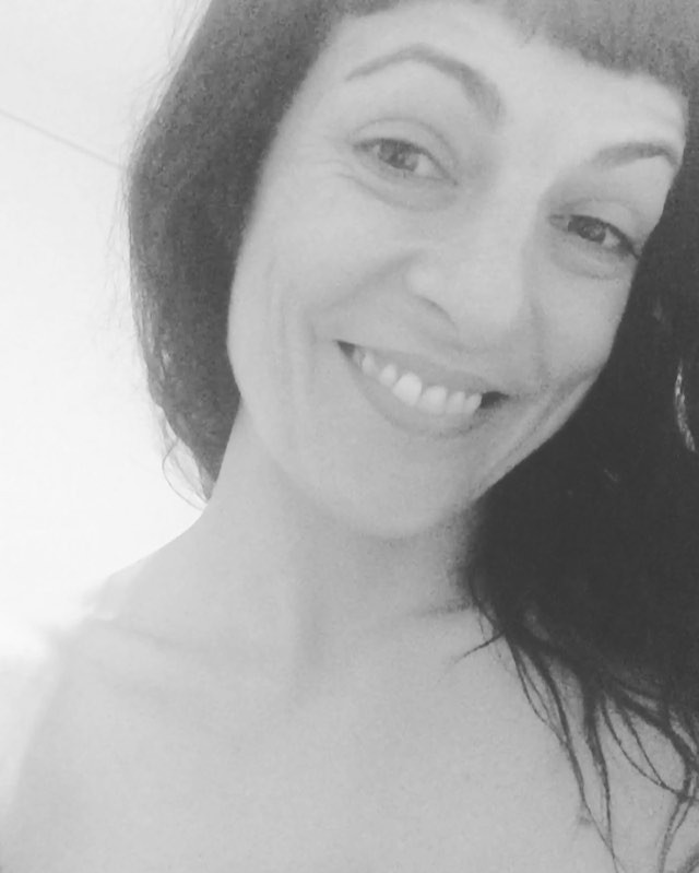 Roser Amills desea buenas noches en Snapchat, dedicado a Afromarc86 y El Coko