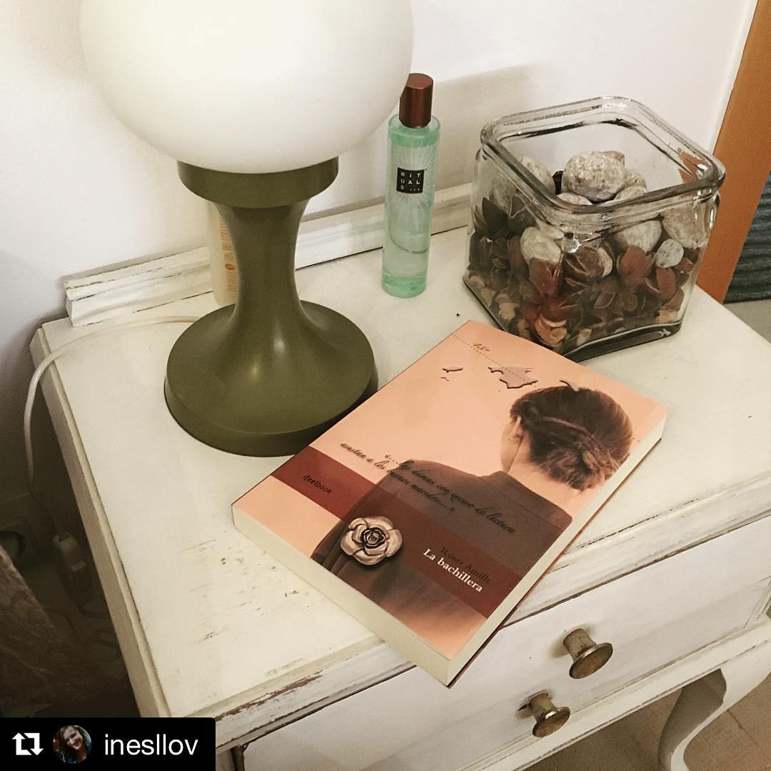 Novela la bachillera de roser amills