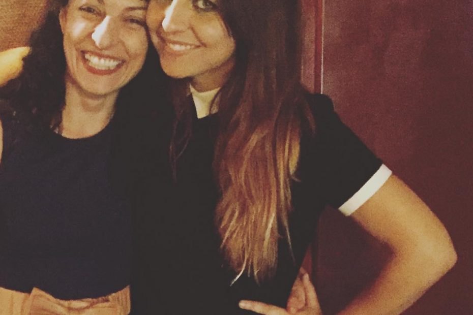 Roser Amills con Lidia Guevara