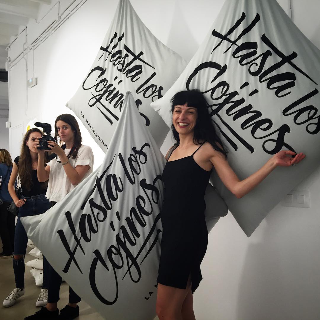 Roser Amills en el photocall de La Mallorquina 20 con Design Series BCN