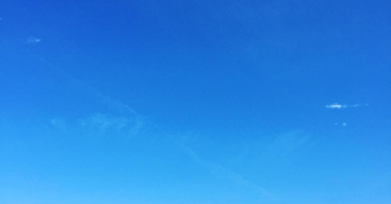Hoy será un día bonito como este cielo, ya lo verás :)) - Roser Amills, escritora mallorquina