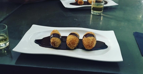 croquetas de coco con tequila