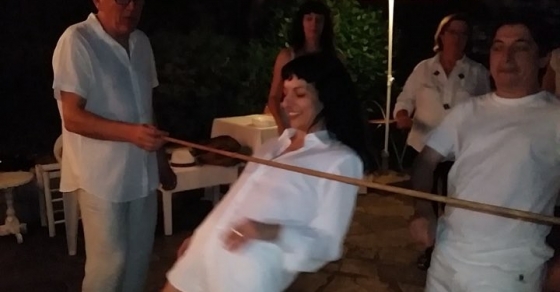 roser amills camisa blanca