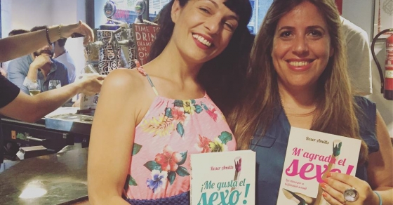 Roser Amills con Alejandra Navarro Ribas