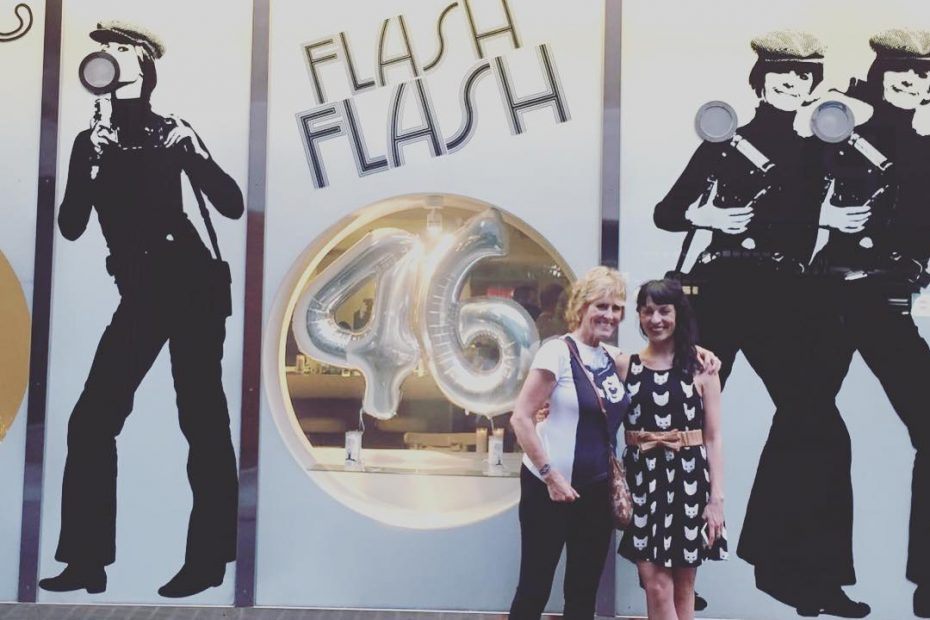 Roser Amills con Merecedes Mila