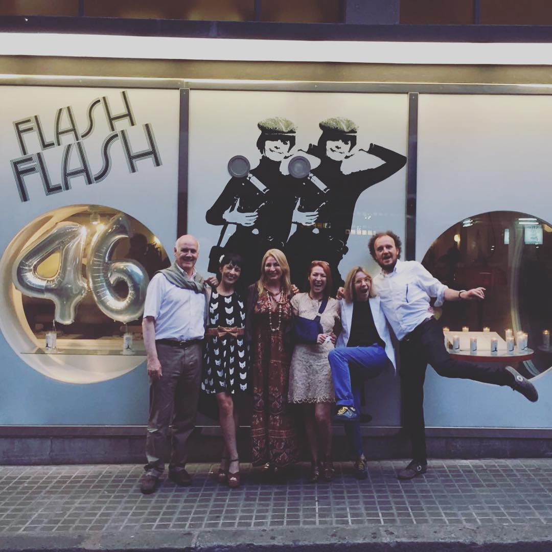 Roser Amills en el flash flash barcelona con marta feduchi, isabel nunñez, manu nuñez y poldo pomes