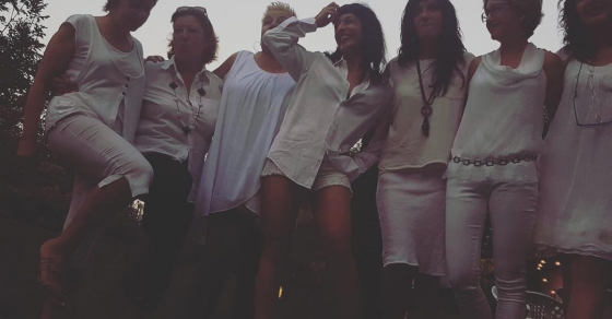 roser amills fiesta de blanco chicas camisa blanca