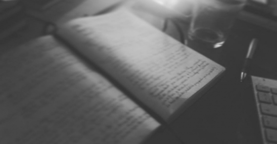 Buenos días, aquí mis notas de la #novela2017 y servidora :)) #amillsmorning #bondia - Roser Amills, escritora mallorquina