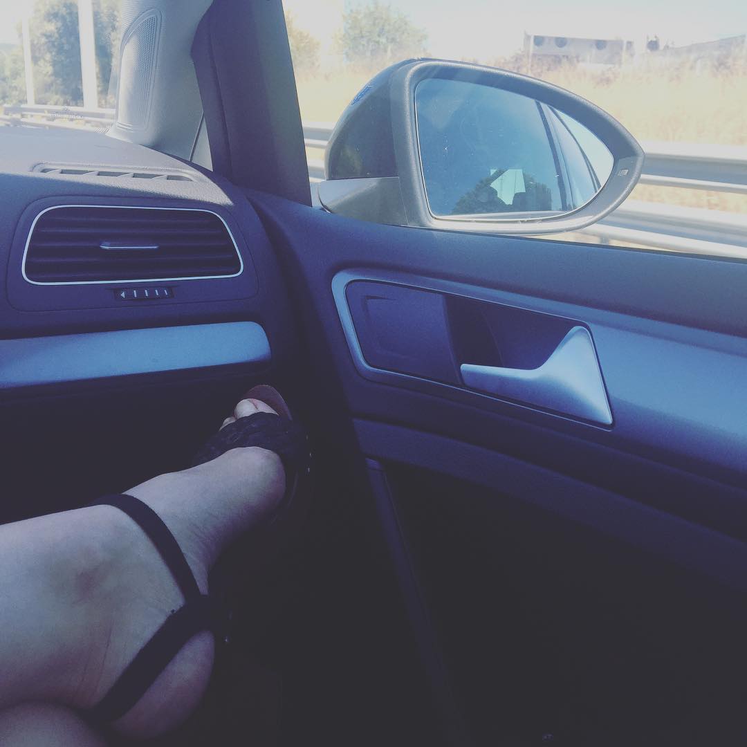 Pies de Roser Amills