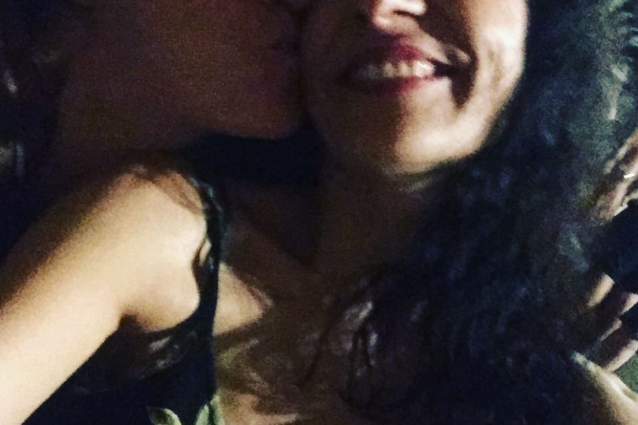 Roser Amills Con Mary