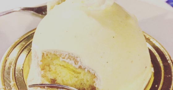 Delizia al limone... Gracias @marco_blued por cuidarme como a una reina :)) - Roser Amills, escritora mallorquina