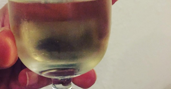 Un brindis preciosos!! #centola #cicchetto ;)) - Roser Amills, escritora mallorquina