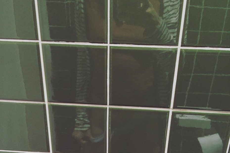 Amills Public Wc Reflejo