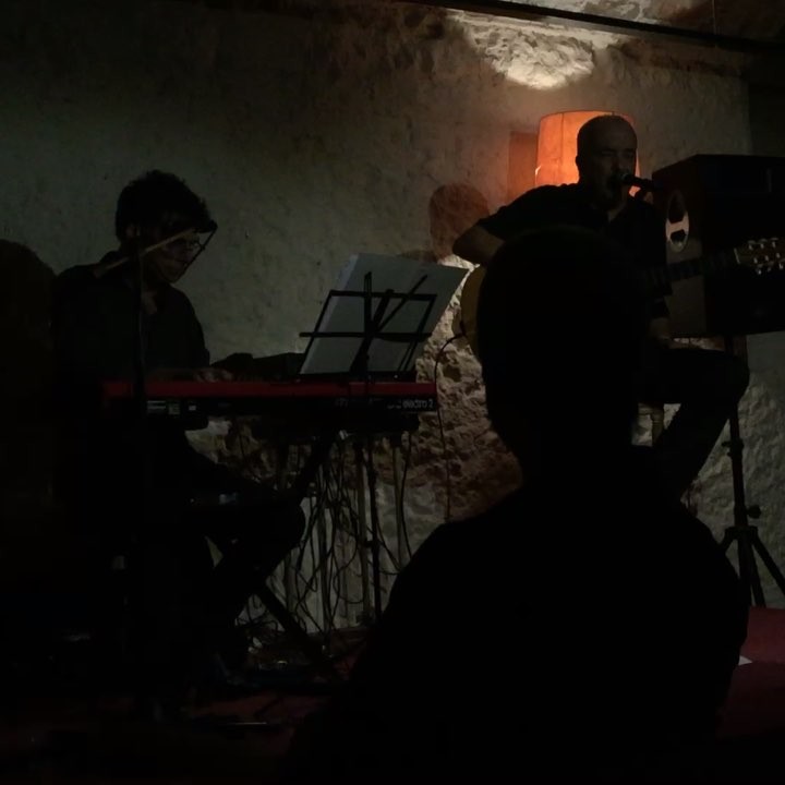 Un tast del gran Jaume Vilaseca i el David Amills amb a David Bowie