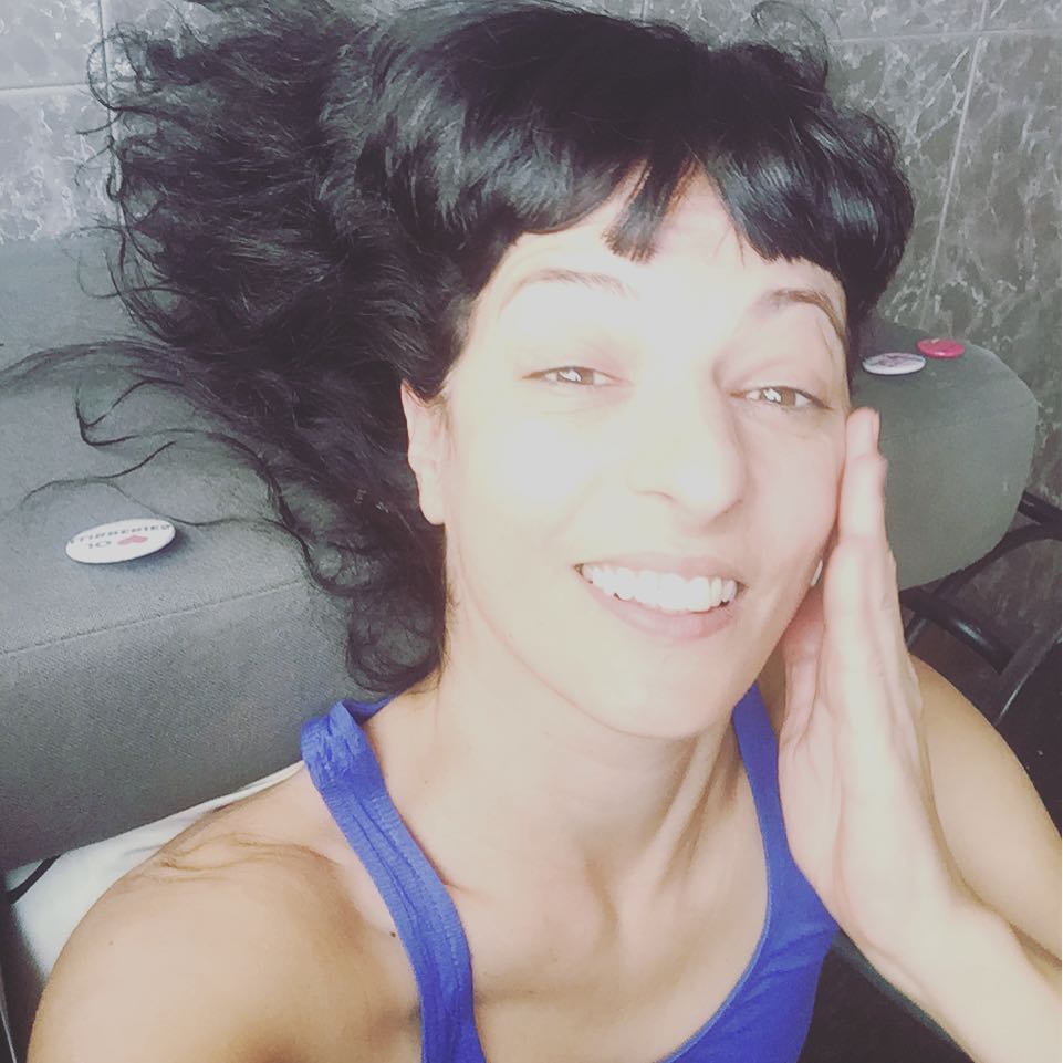 "Los cobardes se cobijan bajo las normas” Sartre #amillsmorning Bon dia #buenosdias #goodmorning #morning #day Barcelona barri de Gràcia #daytime #sunrise #morn #awake #wakeup #wake #wakingup #ready #sleepy #sluggish #snooze #instagood #earlybird Algaida #photooftheday #gettingready #goingout #sunshine #instamorning #early #fresh #refreshed