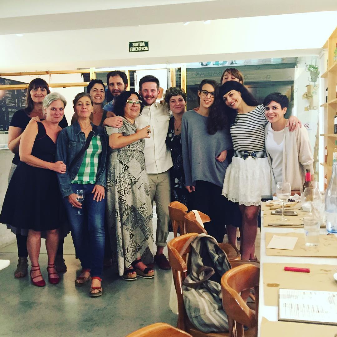 roser amills a la presentacio de el dia que va morir david bowie de sebastia portell clar