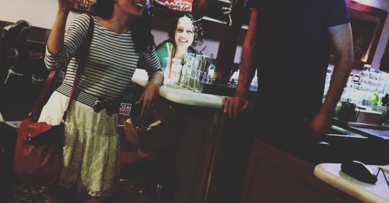 Roser Amills En El Bar Calders