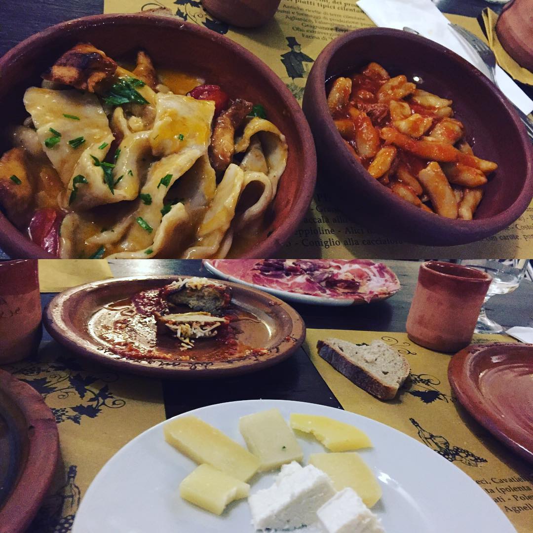 Cena #cilentana #food #foodporn #yum #instafood #foodie #italia #cilento #yummy #amazing #instagood #photooftheday #sweet #dinner #lunch #cenaromantica #fresh #tasty #foodie #delish #delicious #eating #foodpic #foodpics #eat #hungry #foodgasm #hot #tapas