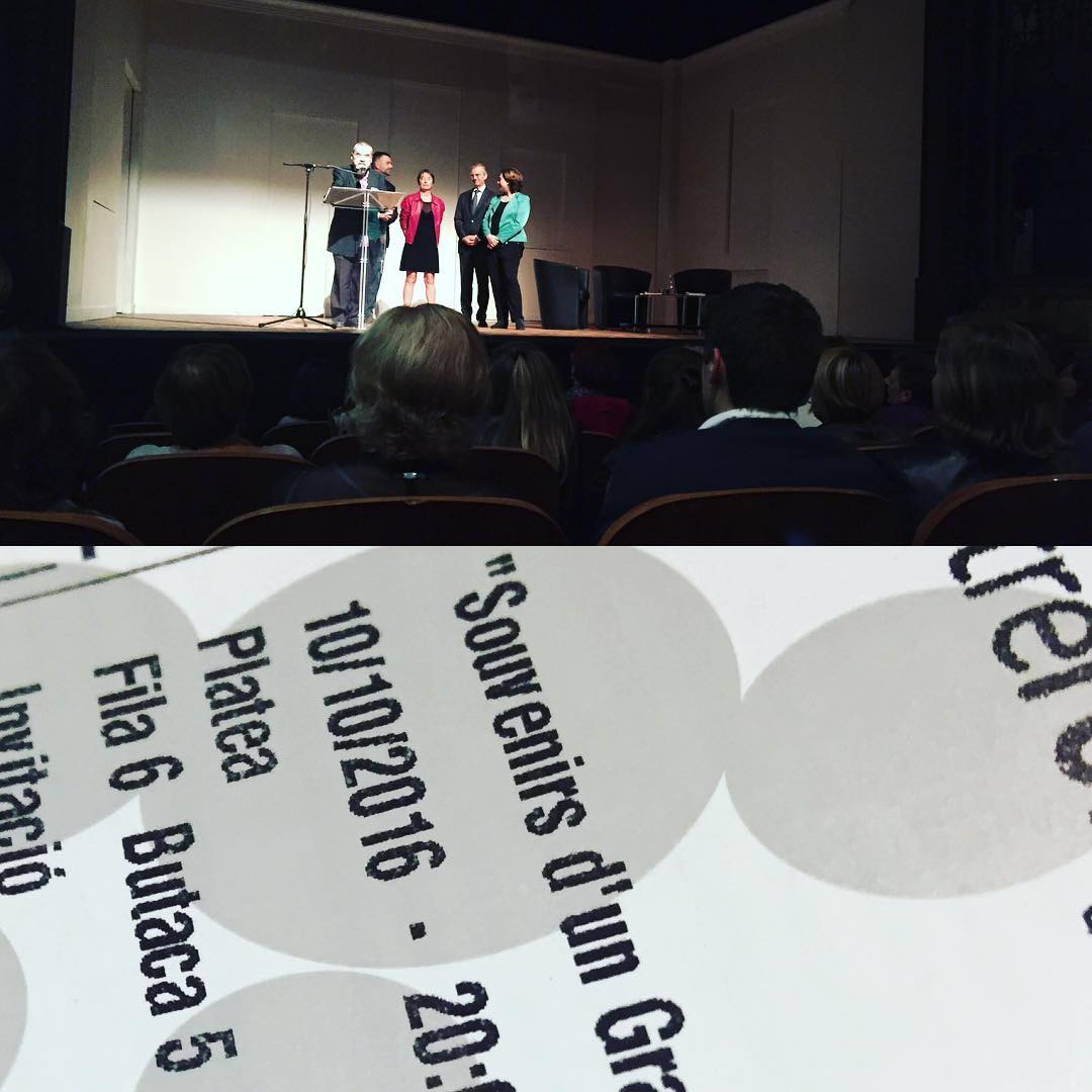 No em podia perdre en @bernardpivot1 al @Teatre_Romea. Gran aniversari de la @JaimesLlibreria  