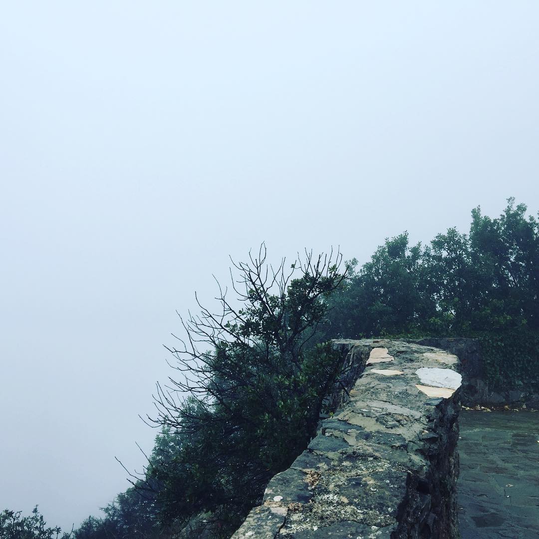 A Queralt està una miqueta núvol  