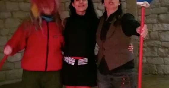 Roser amills recita al festival de poesia de gironella