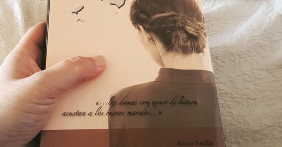 Gràcies @carinallobera per tenir curiositat per aquesta història de #labachillera #roseramills #literatura #llibres #lecturesilectors #històries #magradallegir #llibresofàimanta #leeressexy 2 Gràcies @carinallobera per tenir curiositat per aquesta història de #labachillera #roseramills #literatura #llibres #lecturesilectors #històries #magradallegir #llibresofàimanta #leeressexy - Roser Amills, escritora mallorquina
