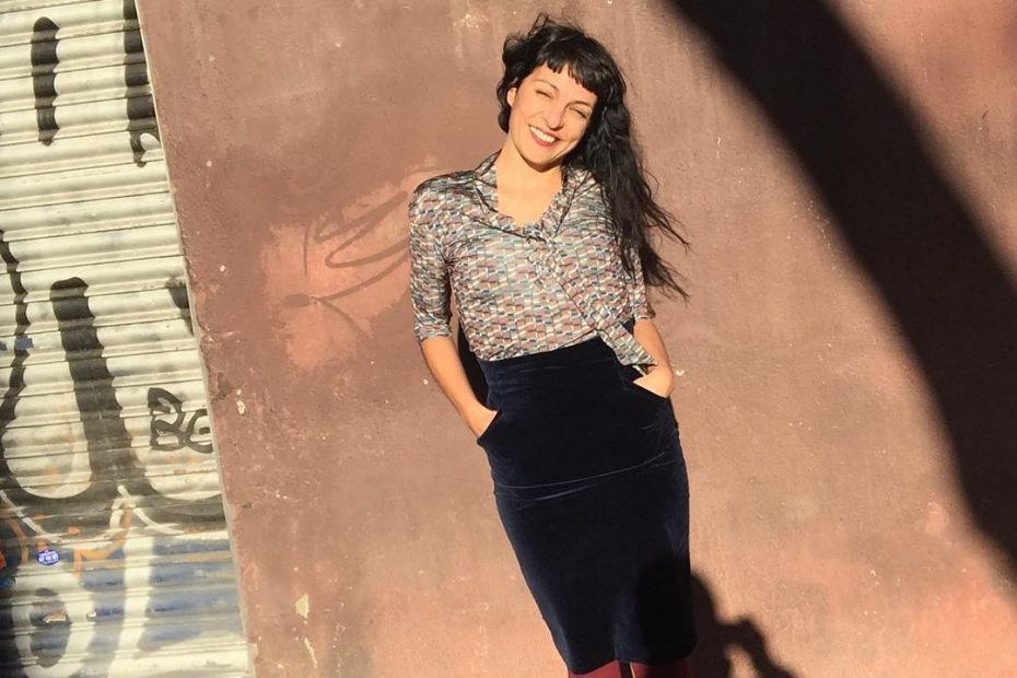 Retrato De Roser Amills Vestida De Snobiliaire