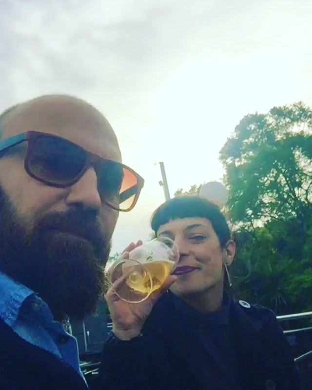 A vuestra salud, almas bonitas  