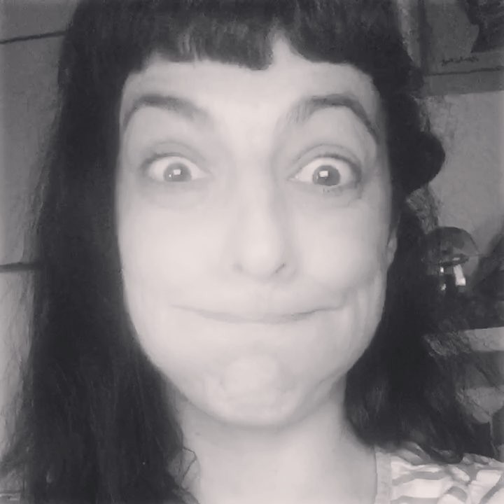 Roser Amills Divertida