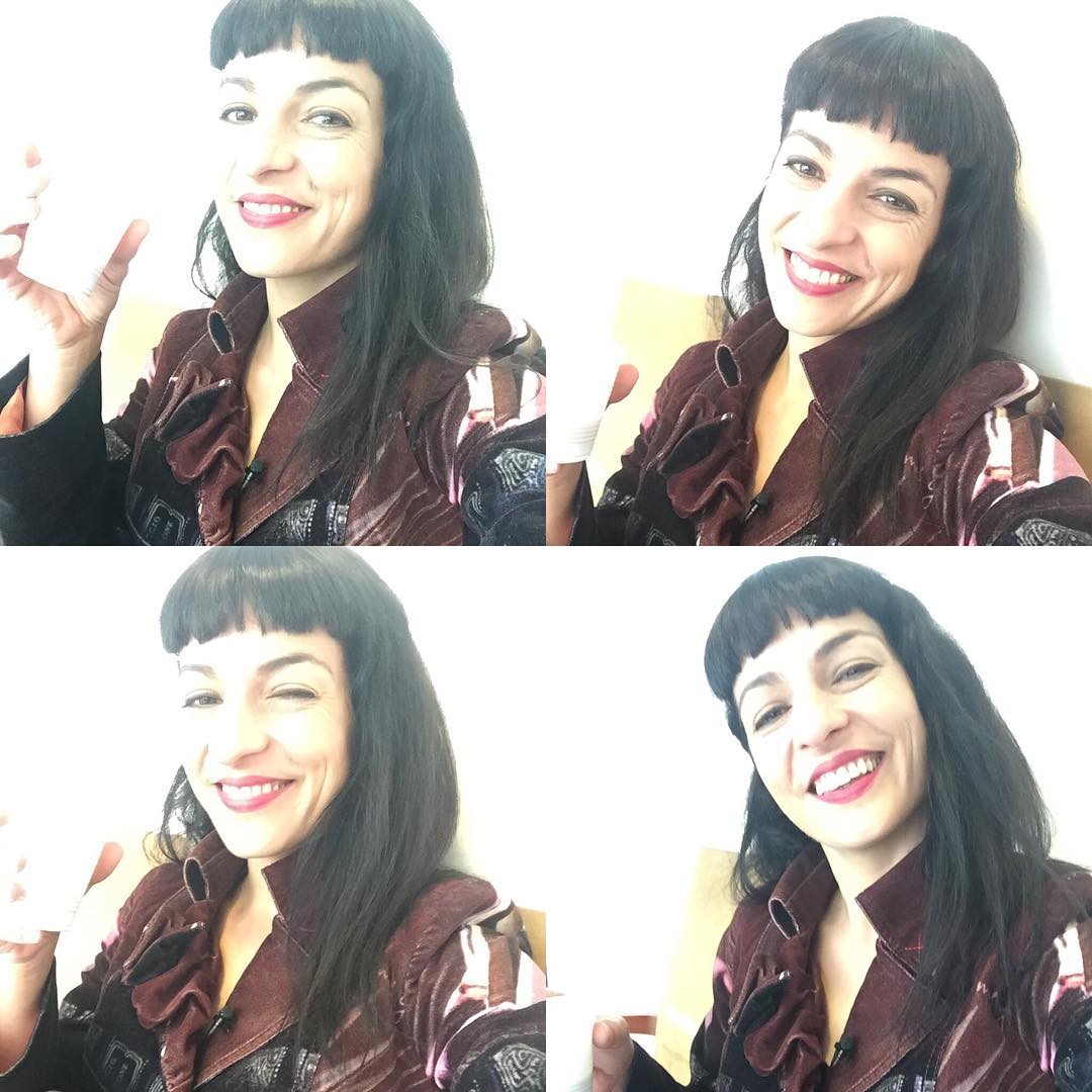 Ara parlarem de #literaturaeròtica, que fa fred... ;) Ràdio i Televisió d'Andorra Rosa Alberch d'Andorra @Ordinoesviu @comudelamassana