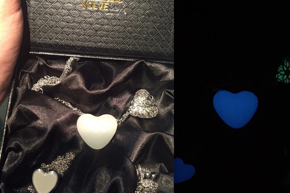 Roser Amills Regalo Volvelux