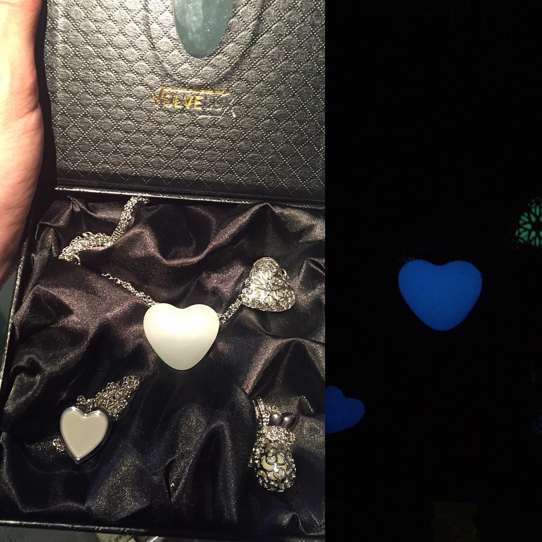 Roser Amills Regalo Volvelux