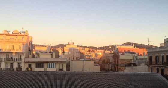 Los que sueñan de día ven cosas que se escapan a los que sueñan sólo de noche :)) - Roser Amills, escritora mallorquina