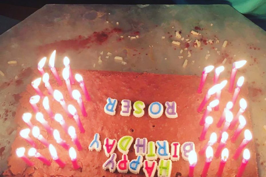 Cumpleanos De Roser Amills Con Marco Della Porta