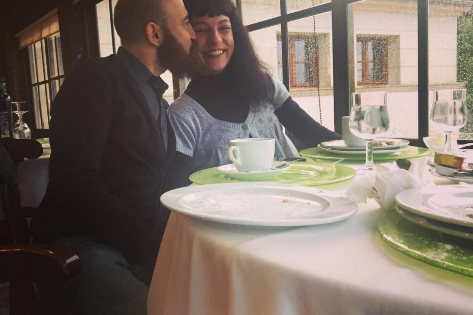 roser amills y marco della porta