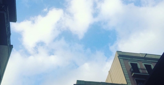 Mira al cielo :)) - Roser Amills, escritora mallorquina