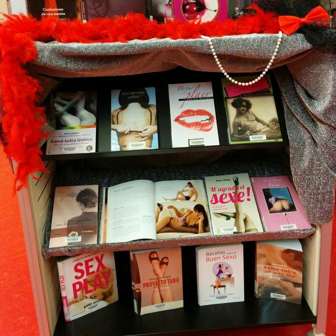 Los libros de roser amills en la biblioteca de rubi