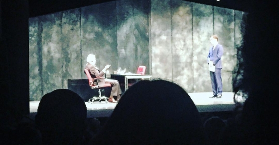 Os recomiendo MUCHO a #JoséSacristán y @javiergodino en #muñecadeporcelana #teatro #DavidMamet #FarándulaDeLaBuena #Poliorama - Roser Amills, escritora mallorquina