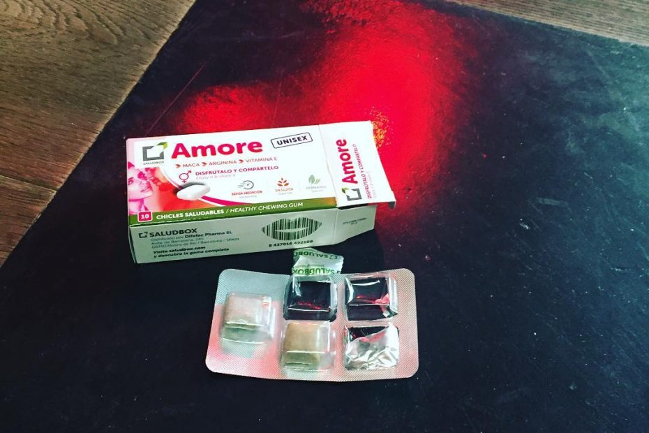 chicles amore de Saludbox