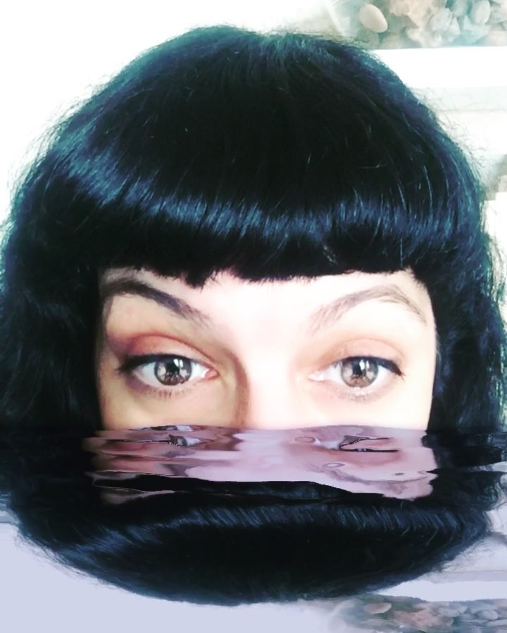 Ojos De Roser Amills