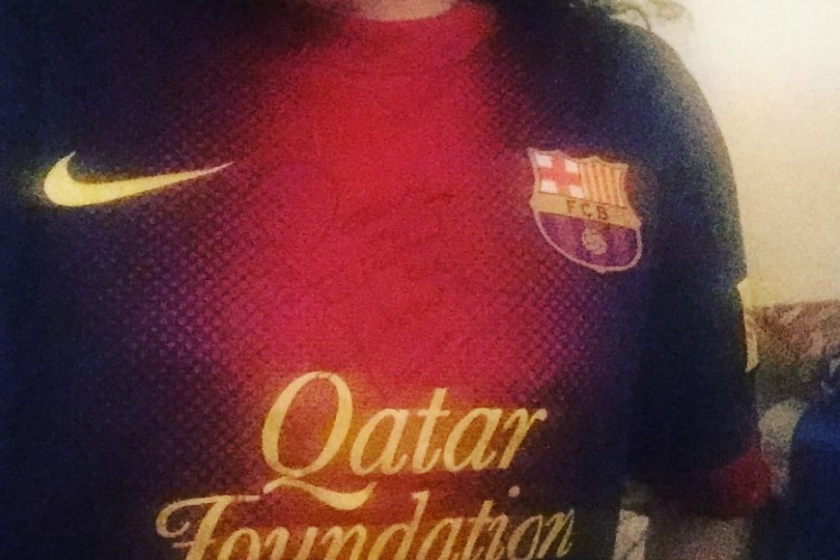 roser amills con la camiseta del barça de marc alberola