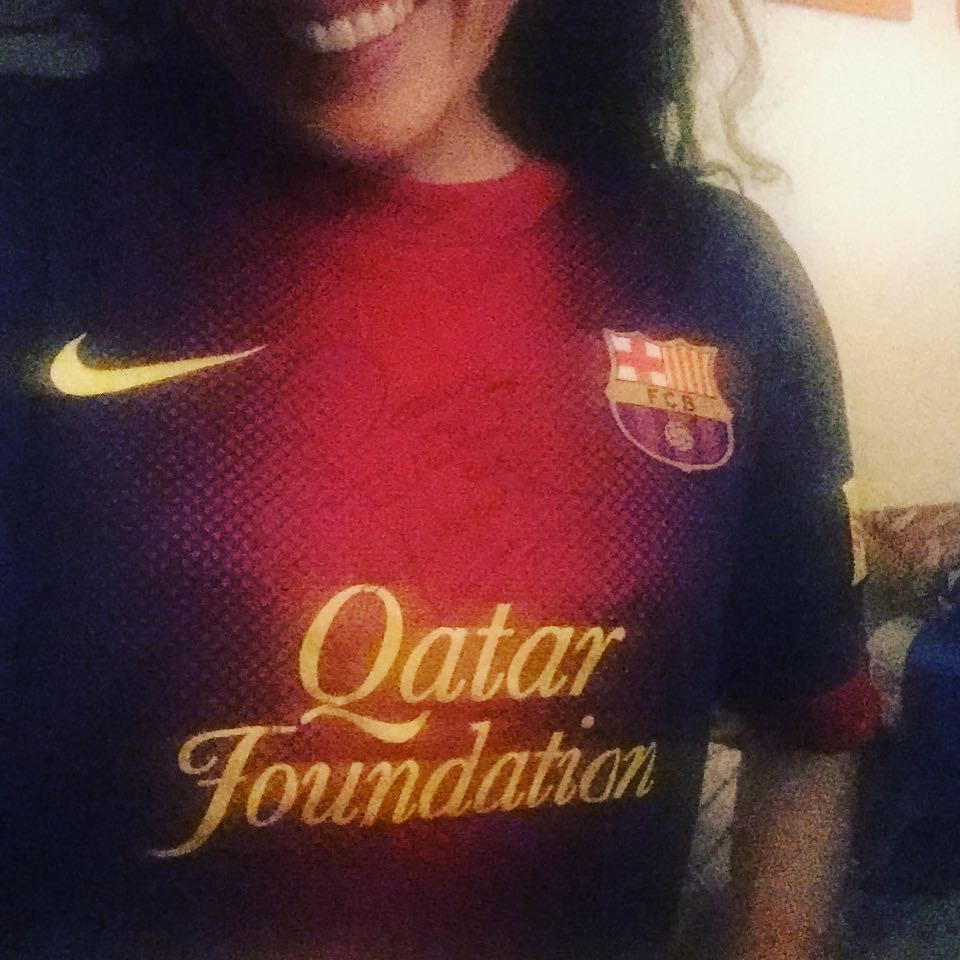 roser amills con la camiseta del barça de marc alberola